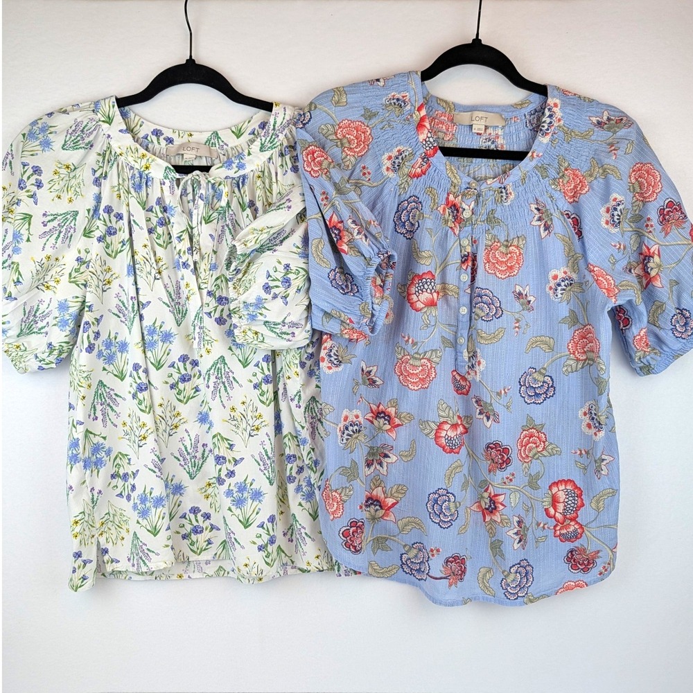 LOFT Blue Floral Dobby Stripe Smocked Puff Sleeve Blouse Top Medium Bundle of 2